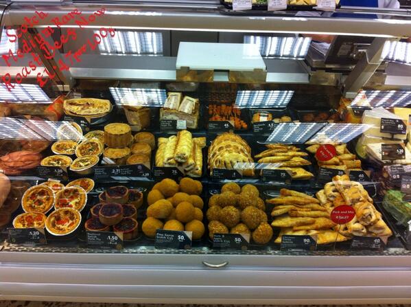 Great display on deli counter this morning well sue and the team <a href="/TescoWeston/">Tesco Weston-super-M</a>