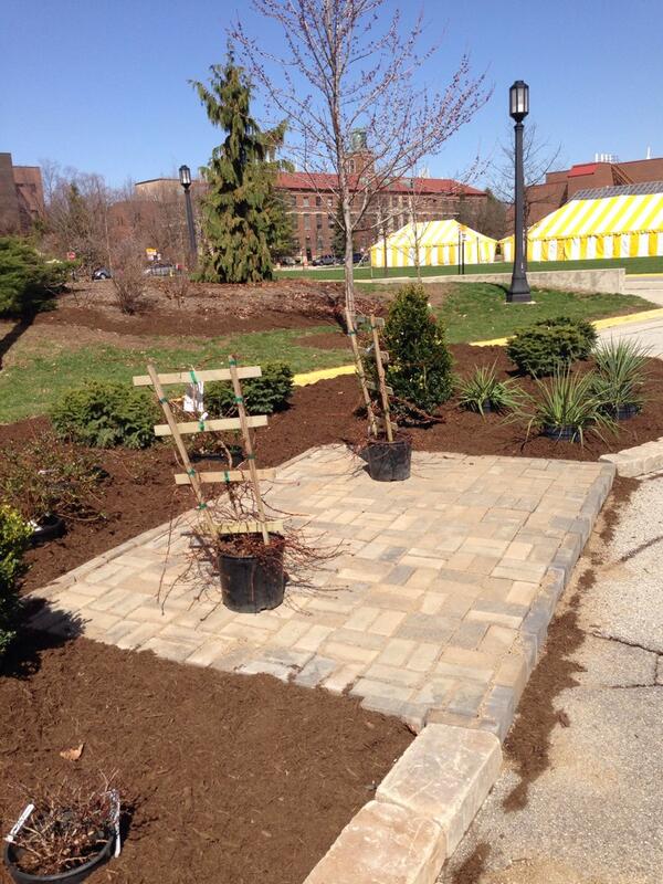 PurdueHortClub's tweet photo. We finished the landscape yesterday. Thanks to everyone who helped. It looks great http://t.co/LCb7MMGxqP