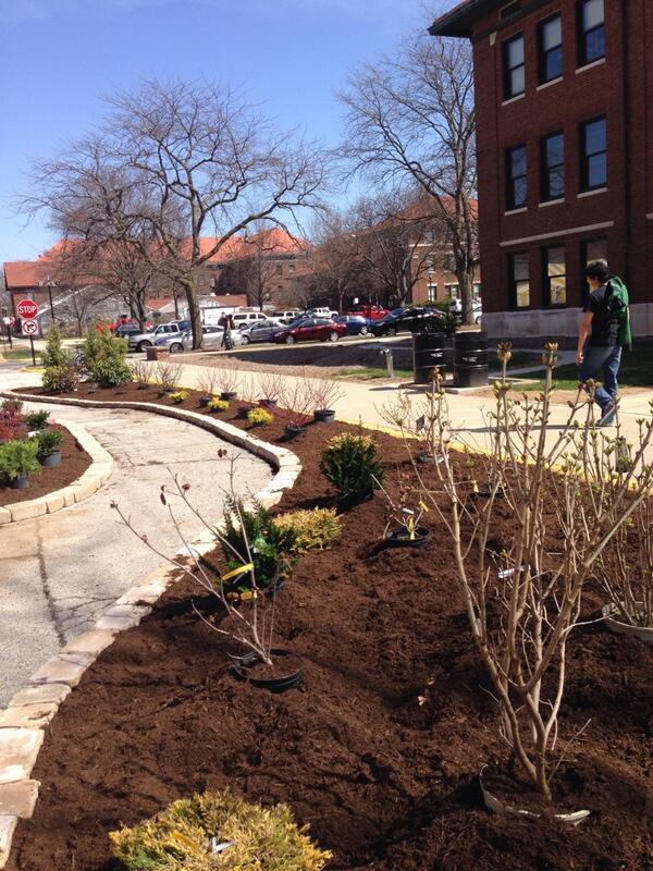 PurdueHortClub's tweet photo. The finished landscape http://t.co/a6BwA1KHDJ