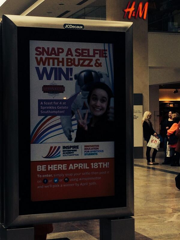 EmilyMotyer's tweet photo. @tomdouggy Ericka's famous in west quay #celebrity http://t.co/Z7wkG0UrjC