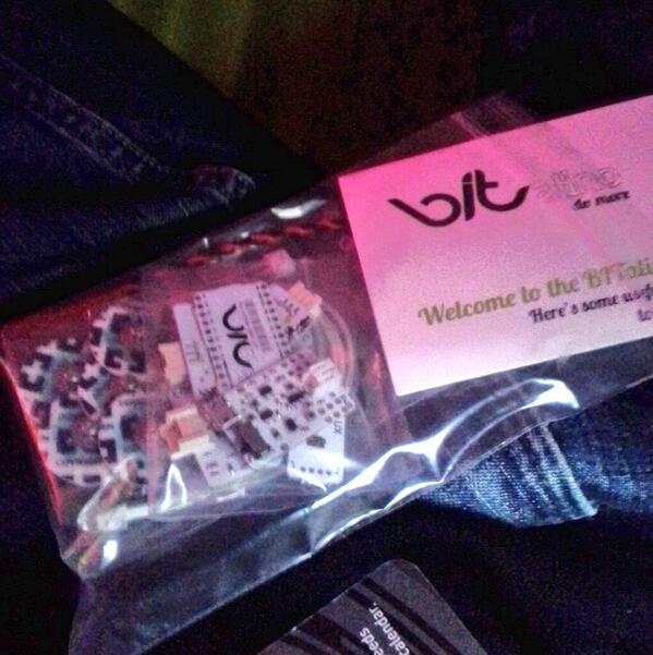 FilipeFPL's tweet image. #codebits2014 #codebits BITalino is finally mine!!