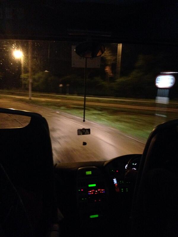 KassicBus's tweet photo. An onboard passenger caught this snap of me behind the wheel, my long trip to Val Thoren #coachy #movingontobigthings http://t.co/w4RFgsQNua