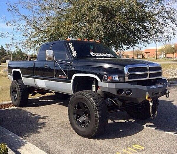 Diesel__Porn's tweet photo. #Dodge http://t.co/bgFNWKJD4Z