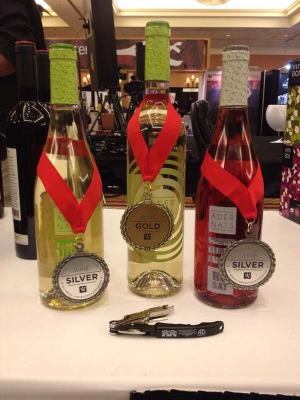 <a href="/adernats/">ADERNATS - Vinícola Nulles</a> Seducció,Blanc Jove i Rosat,medalles d'or, plata i plata respectivament al WSWA Las Vegas. <a href="/Vinicolanulles/">Vinicoladenulles</a>