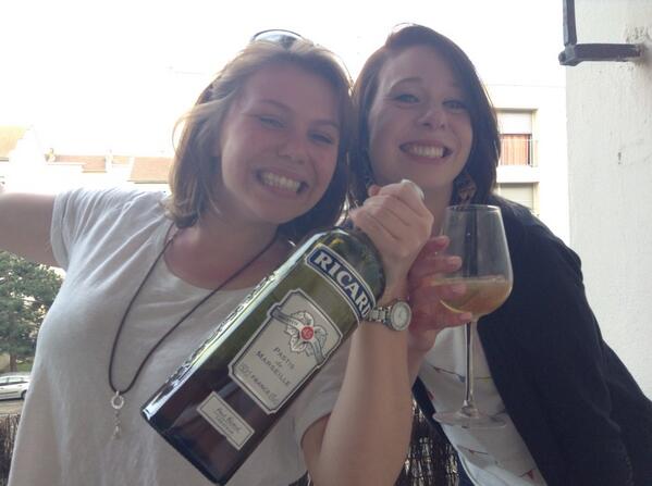Annie_Offord's tweet photo. @BBCR1 @gregjames #partyongreg we're listening in France!Please give us a shout out!From Georgie and Anniexox #apero http://t.co/ffA3Y1ws1X