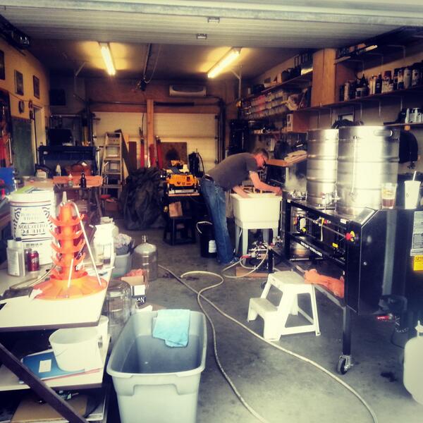 Last day brewing in the garage. Need that brewhouse. Help <a href="/Indiegogo/">Indiegogo💡</a> =beer=happiness. bit.ly/1jZOJdk