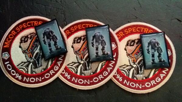 Titanfallgame's tweet image. Not at #PAXEast? RT for your chance to take home an exclusive Atlas Titan Pin &amp;amp; MCOR Spectre Patch. #Titanfall