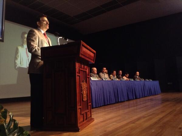 udg_oficial's tweet photo. Se distingue @CUCSur por sus programas de #DesarrolloSustentable: @tonatiuhbp en #UdeGInforme del centro→ http://t.co/ka5OZzOqTw