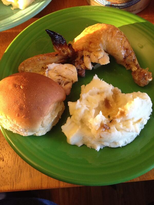 drearocks7's tweet photo. @RuleOfYum thanks for a "fool proof" roasted chicken recipe!! My partner loved it! She had two helpings! http://t.co/dDBDyeAcfP