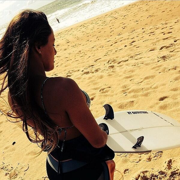 xtoutfitters's tweet image. Team rider @gabizinhaprado #surfer #surfboard #surfbrazil #surfergirl #girlsthatsurf #brazil #teamxto #xtoutfitte...