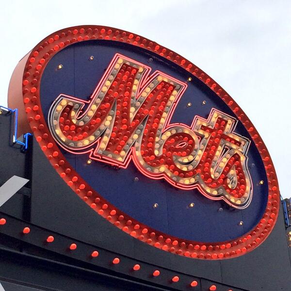 Mets's tweet image. I love the #Mets! Now pick me to win tickets to #OpeningDay!
