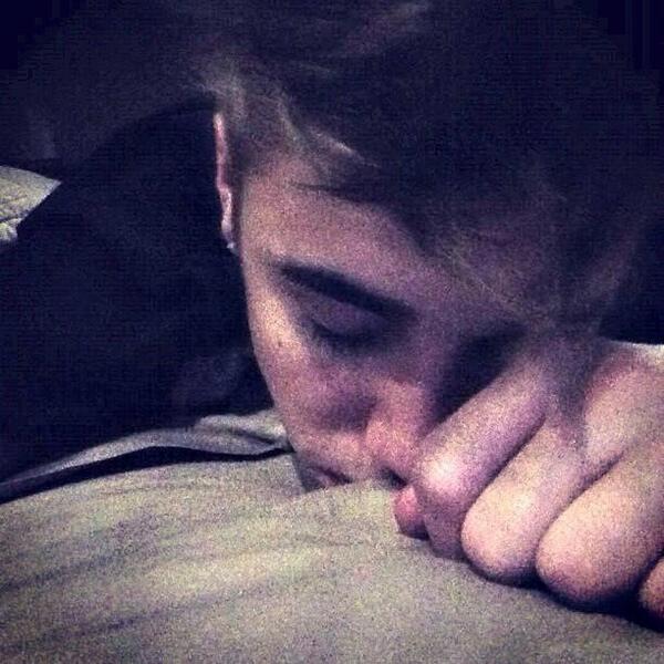 biebertitgdr's tweet photo. a domani #off http://t.co/GZlPgBHycX