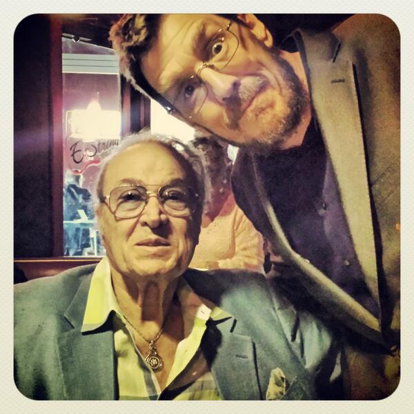 LegendarySteveRossi tweet media