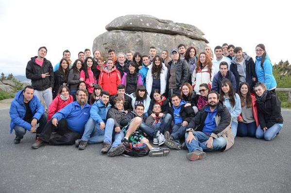 JuanJunoy's tweet photo. En el mirador de A Siradella (O Grove) con el currante grupo de Recursos Marinos 2014 @UAHes http://t.co/eq1TP4LzD4
