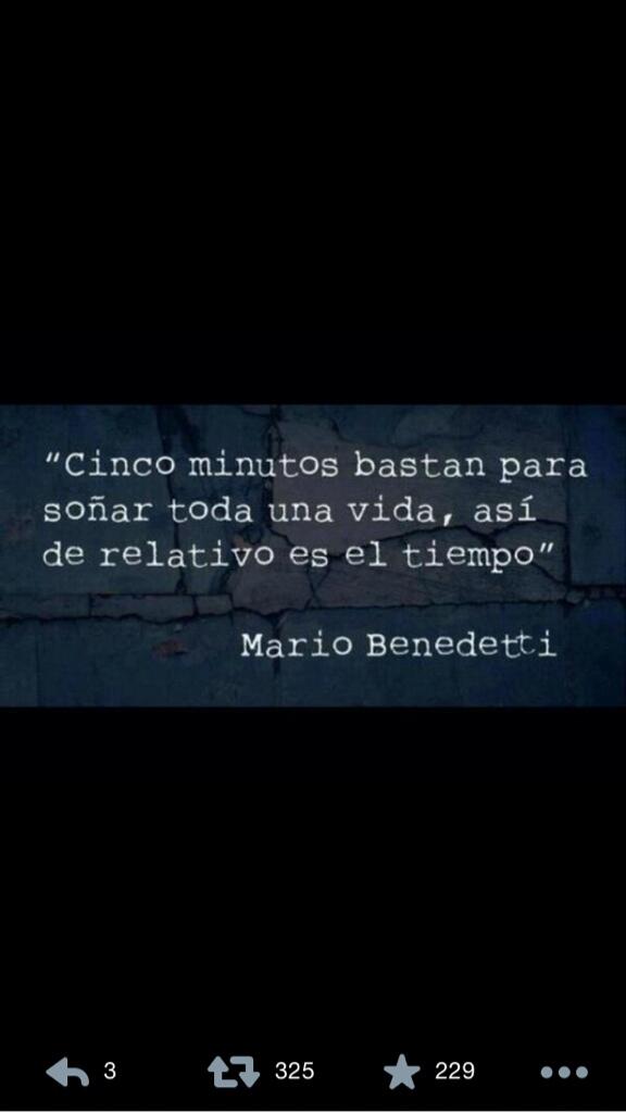 Andrea_GrauM's tweet photo. Bona nit http://t.co/bEh00Kw1EN