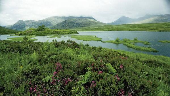 outsidemagazine's tweet photo. And the world's best bike destination is.... http://t.co/22snSyHzUR http://t.co/0EZTpmHtC0