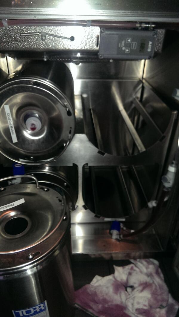 Joey's University Village, WA installs TORR kegs for wine on tap. Very cool!