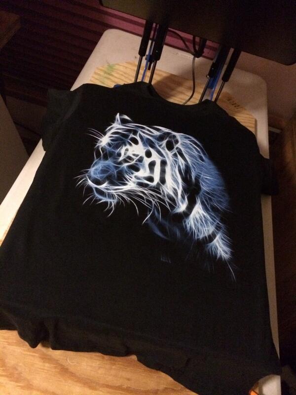 InkdonGraphics's tweet image. Anyone like tigers?🐯