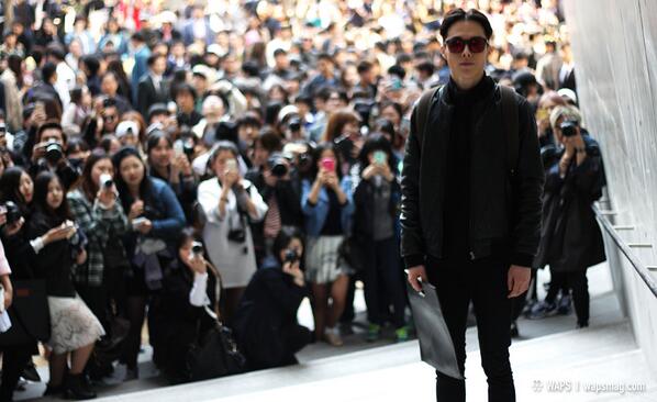WAPSMAG's tweet photo. [WAPS / PAPARAZZI]
2014 F/W Seoul Fashion Week
지난 3월 21일부터 26일까지 열렸던 서울패션위크 현장의 모습들입니다.
#WAPS
http://t.co/M1D95rx2Yq http://t.co/pDC44D3c2R