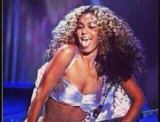 devilincurls's tweet image. when bae finally hits you up