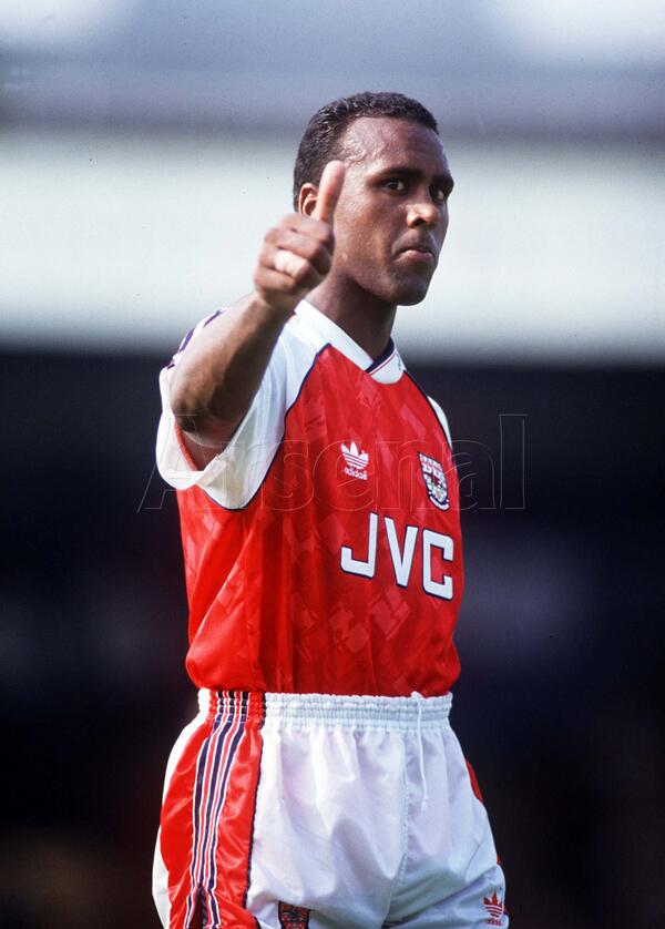 Morning all. Today we remember an #Arsenal legend, David Rocastle, who died 13 years ago at age of 33 #RockyRocastle