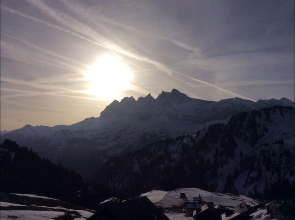 Ctrdaniels's tweet photo. Morning sunrise @paulinedaniels @bryonydaniels @suziemmdaniels http://t.co/zoCOseGP2K