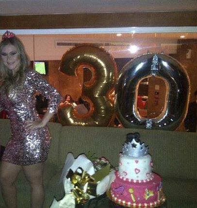 omerdeoh's tweet photo. Felices 30 hermanita te amo Naymar party @IContinental.. http://t.co/HNFkUQcBie