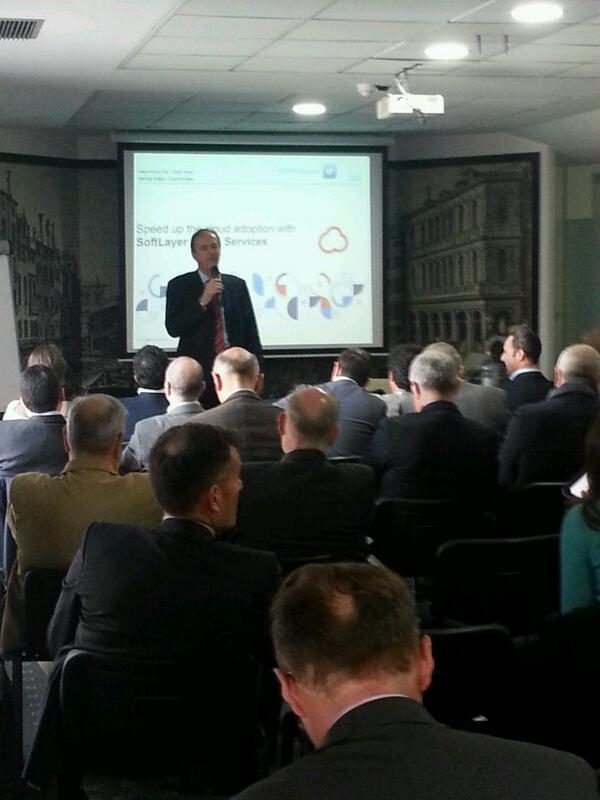 IBMItalia's tweet image. #claudiorossi apre la sessione di #padova di #IBMSoftlayer enablement tour
