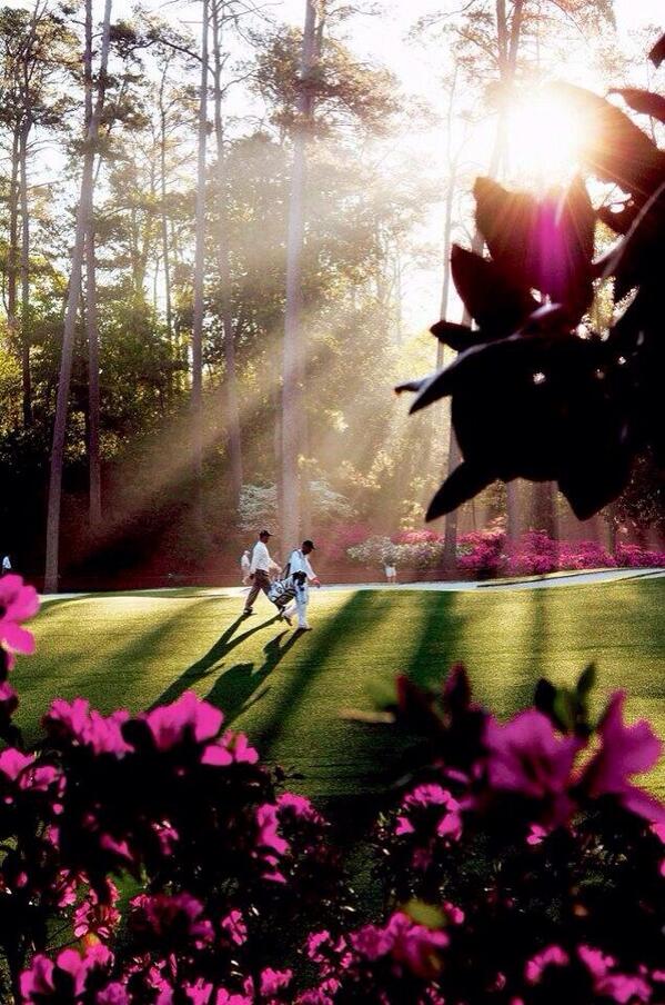 GolfSwag101's tweet photo. April 9th can you please hurry? #Masters #GS http://t.co/gahIIEymHp