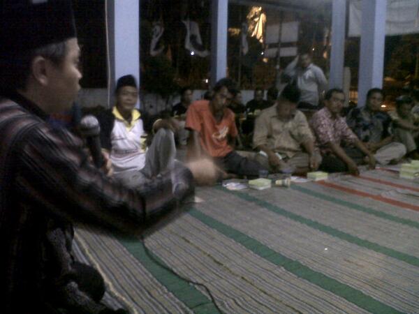 Relawan Bang Jo (Ir.H.Johan Rifai) dimotivasi Pak JokoWin! Sudah closing 1000!!!