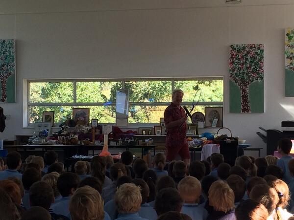 maccyps's tweet photo. Bubble fun! Science #incursion had kids enthused &amp; teachers excited about teaching science in term 2! #maccyps http://t.co/PLJJvrA4O2