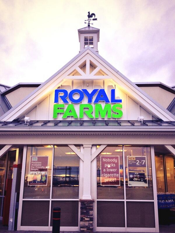 CSDTechBytes's tweet image. Thank you Janine @royalfarms Store 151 for the great door prizes! We &amp;lt;3 coffee! #CSDTech3