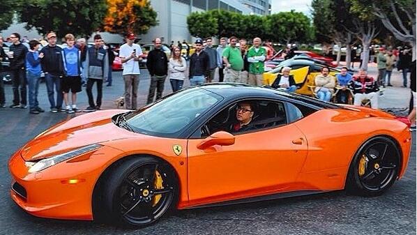 DangerousCars's tweet photo. Orange Ferrari 458 Italia, I'm in love. 😍 http://t.co/tB6CwrOcj9