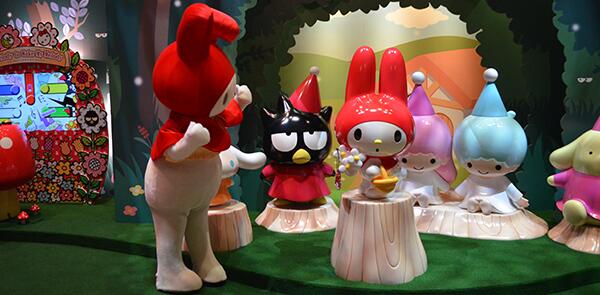 purolandjp's tweet photo. 【My Melody in Akazukin】4月1日(火)～6日(日)まで、赤メロがアトラクション内に登場します！赤メロに会いに来てね♪　#赤メロ
 http://t.co/T2UjQTeW4p http://t.co/RcZ0YDUivm