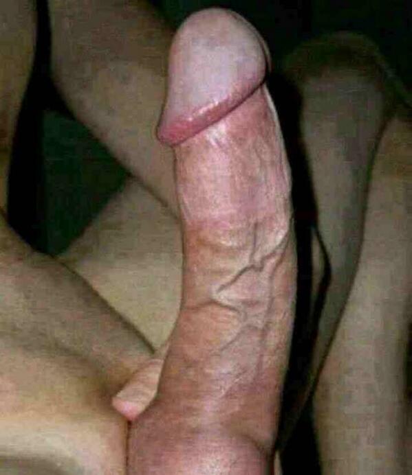 FifiAbdo6's tweet photo. @ayysss زبى مولع نار ممكن تكلمنى وانا همتعك نيك http://t.co/q3meoVrJWd