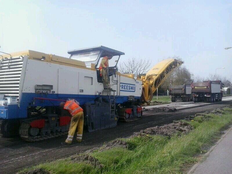 Volledige afsluiting kruisingen Grote Achterweg, Dortlaan en Zwartendijk Volledige afsluiting kruisingen Grote Achterweg, Dortlaan en Zwartendijk