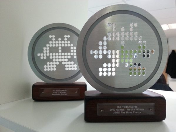 mindorchard's tweet photo. The newest addition to our trophy case just arrived. :) @pixelawards http://t.co/GVgaD6tYxC
