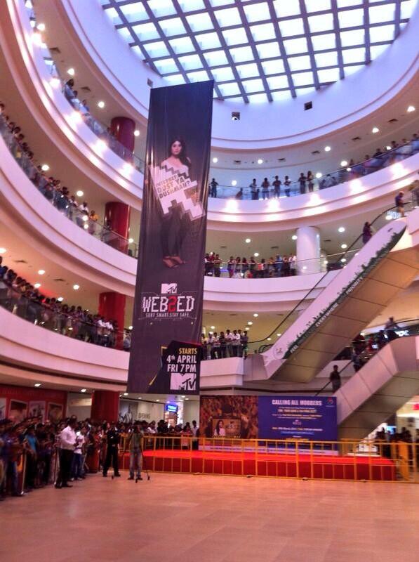 Embedded image permalink