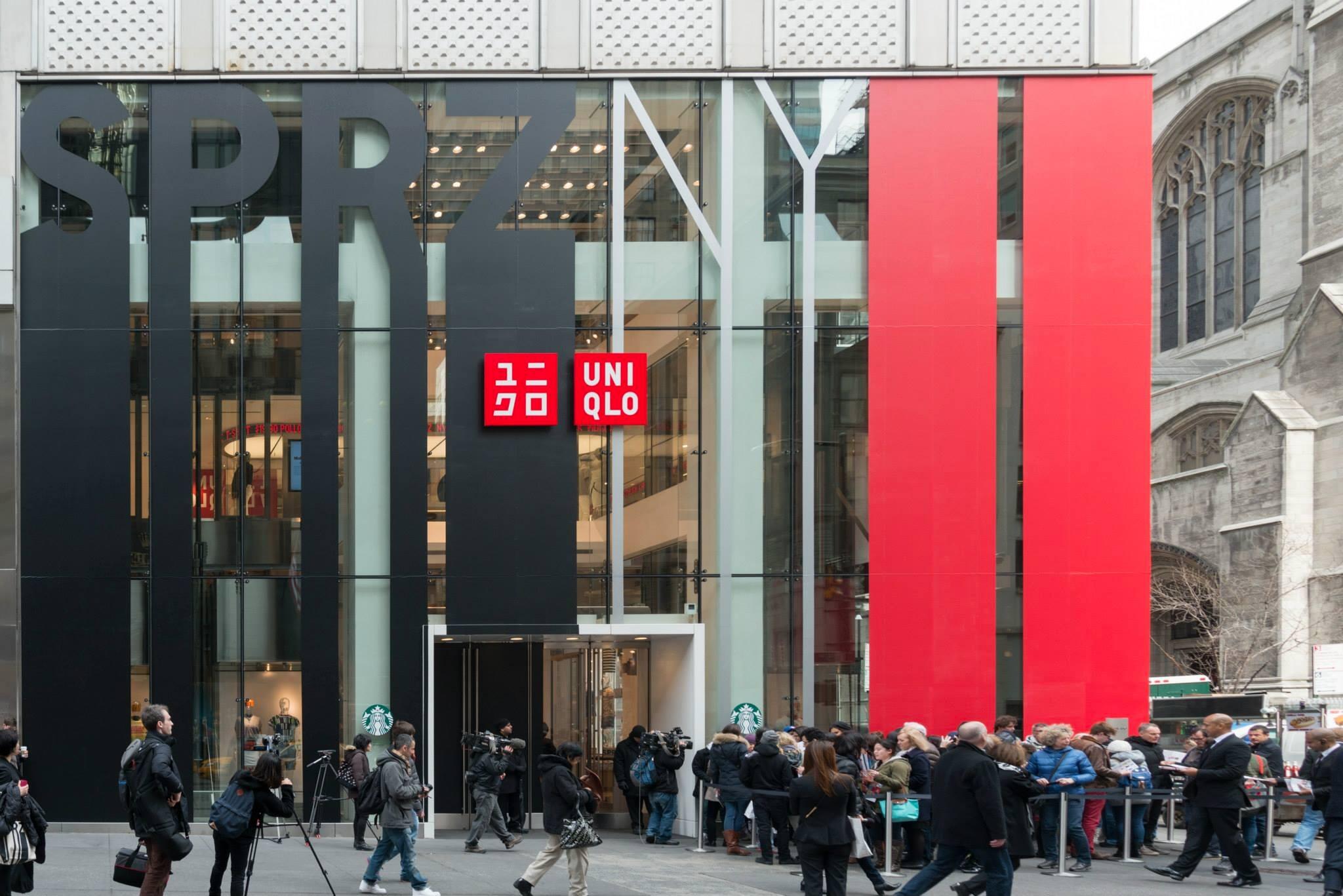 ユニクロ ニューヨーク近代美術館 Moma とコラボして ユニクロ五番街店2階を Sprz Ny ストアに改造 3 28に行われたnyのリニューアルイベントの詳しい様子はこちら Http T Co 1pv3lcly2s Http T Co 5hw8ipqotk Twitter