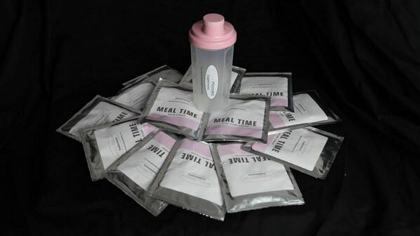 skinnyminnies1's tweet image. Want to win a week trail of our meal replacement sachet?Follow &amp;amp; Retweet tweet to enter! #competition #weightloss