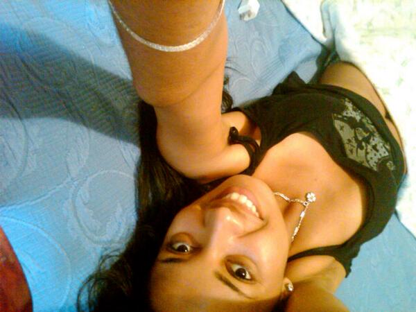 bellarows29's tweet photo. Acabada de levantar #MegaBarbie! http://t.co/8I5mIjshnP