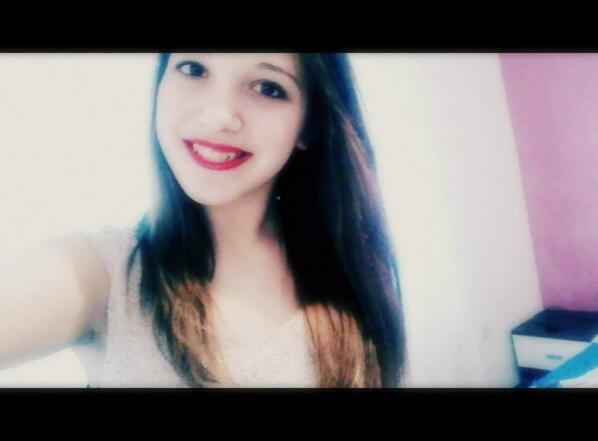 IvanaIvaa1's tweet photo. #red<3 http://t.co/8ffFo3VAqD