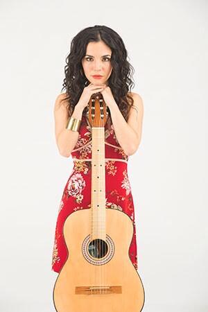 Mart_Higareda_F's tweet photo. Ya listos para otro capítulo del #ElMariachiAXN el día de hoy. No se lo pierdan a las 8:00pm. @marthahigareda http://t.co/qMWhyveybs