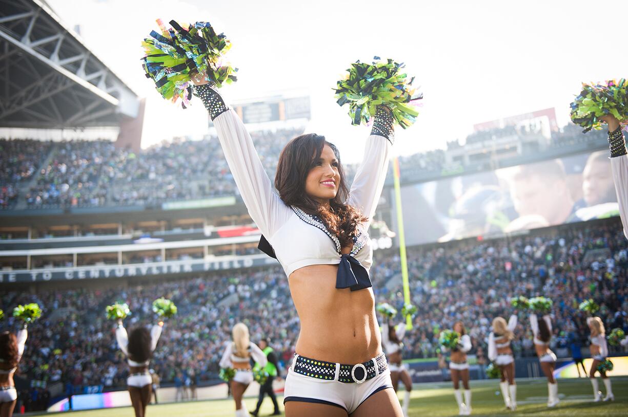 BkE_7vuIQAASA3h.jpg:large