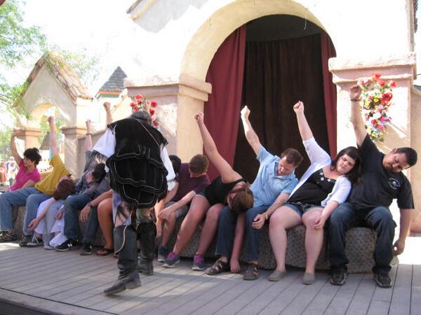 .#DRFranco Hypnosis show at the AZ REN FAIRE. #AZRENFAIRE #STAGEHYPNOSIS