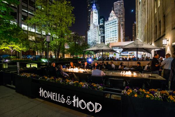 HopThePond's tweet image. Sign-up for our #J1 jobs! How do you fancy working behind the outdoor bar at @HowellsandHood?! ow.ly/vei2p