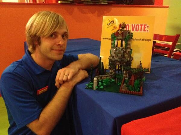 LEGOLAND_CA's tweet photo. #BuilderTim and his latest creation! Vote for him here: http://t.co/fFmBiY2lqc http://t.co/wMxxMPEh3B