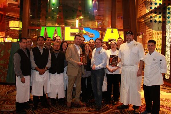 CaesarsPalace's tweet photo. Congratulations to Mesa Grill on winning the @threesquareLV award for top donor in #lvrw2013! http://t.co/4sZOCOLH6S