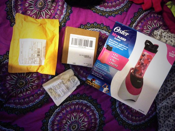 Everyday is Christmas. #fanmail I love you guys http://t.co/pRUr7jqTGO<a href="/tag/fanmail"class="tags">#fanmail</a>