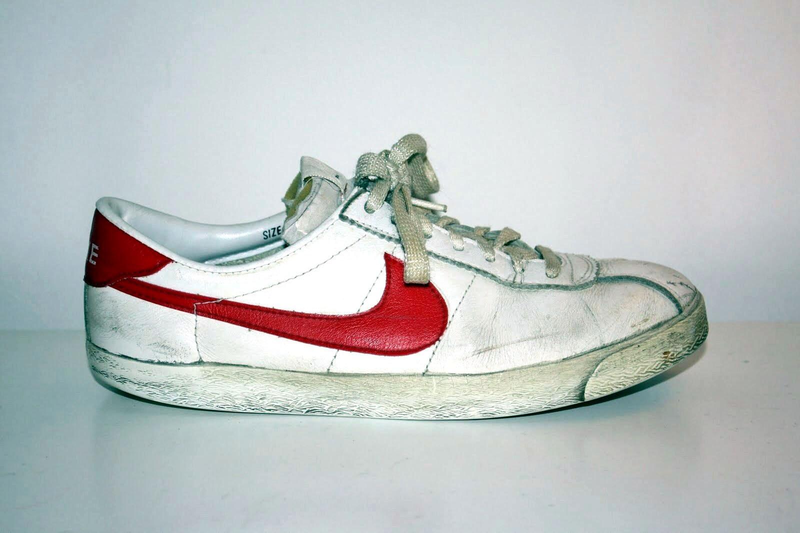 Старые кроссовки найк. Nike Bruin 1985. Кроссовки Марти Макфлая. Кроссовки найк 1985. Nike 80.